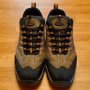 Hytest Safety Toe Work Shoe